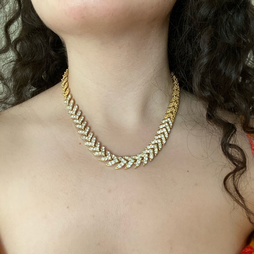 VINTAGE ✨ Arrow / Chevron Necklace